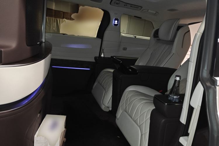 Used Denza D9 2024 PIONEER Four-Seat Pioneer Edition
