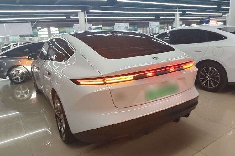Used Nio ET5 2024 75 kWh
