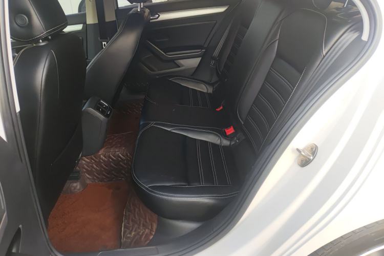 Used Volkswagen Lamando 2019 230TSI DSG Vision Edition China VI Standard Left Rear Seat