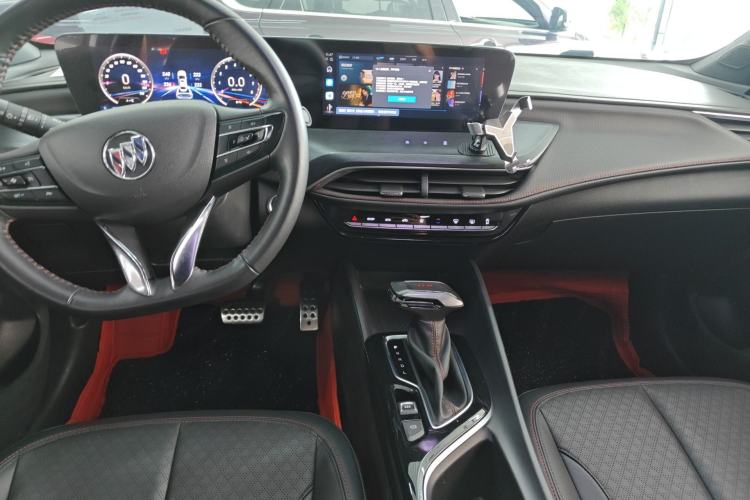 Used Buick Verano 2023 Pro GS Hunter Wind Edition Center Console