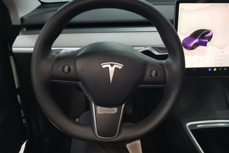 Used Tesla Model Y 2024 Rear-Wheel-Drive Version Steering Wheel