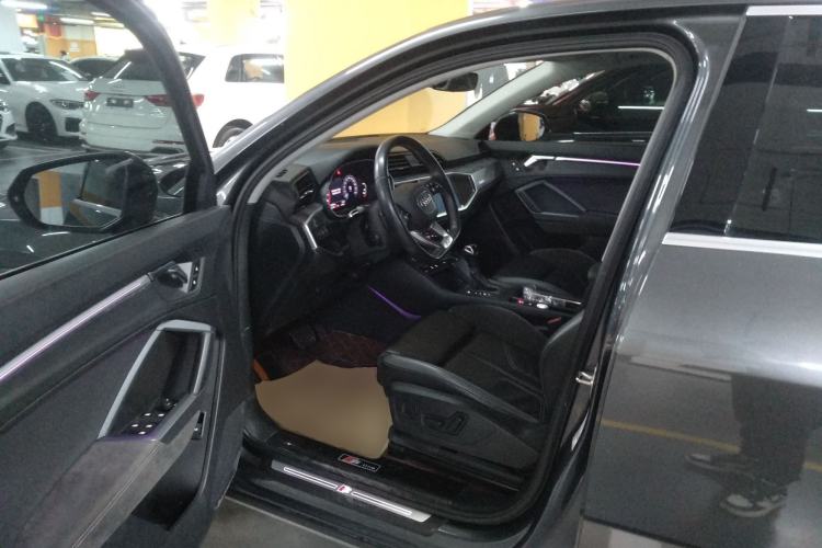 Used Audi Q3 Sportback 2020 40 TFSI Fashion Model
