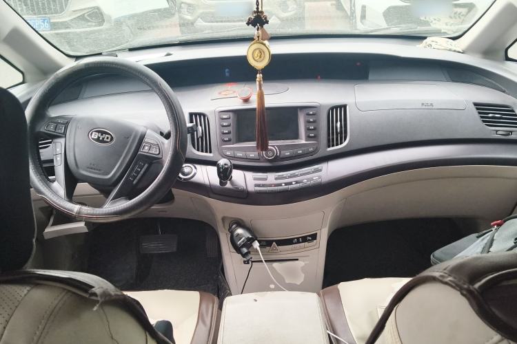 Used BYD e6 2016 400 Elite Edition
