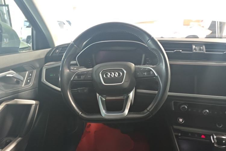 Used Audi Q3 2021 35 TFSI Fashion Dynamic Model