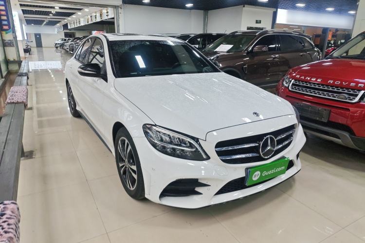 Used Mercedes-Benz C-Class 2019 C 260 Sport Edition Front Right 45 Deg
