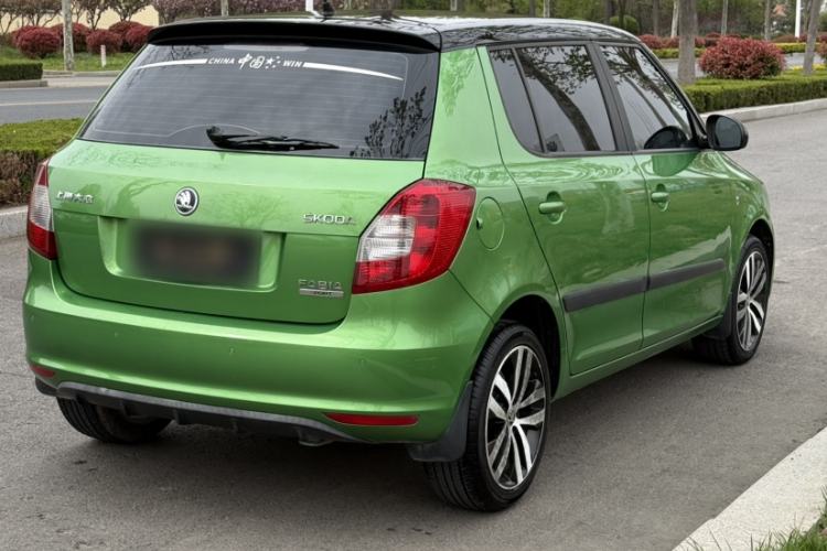 Used Skoda Fabia 2014 1.6L Automatic Sport Edition Exterior 1