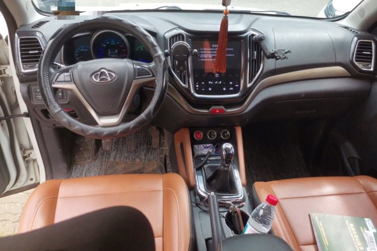 Used CHANGAN OSHAN CX70 2017 Facelifted CX70T 1.5T Manual High-Performance Edition