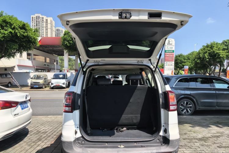 Used HYOSOW S3 2015 1.5L Luxury Model China V Standard Trunk