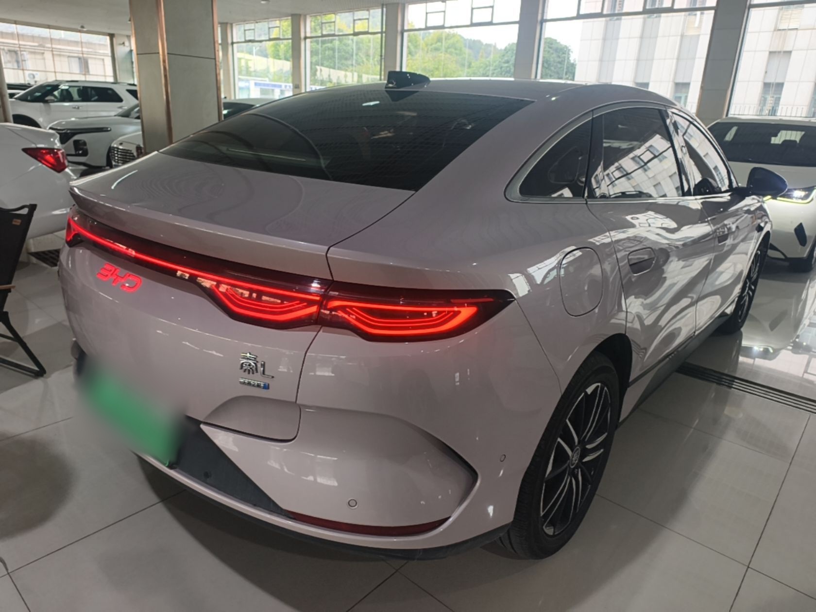 BYD Qin L 2025 EV 545KM Cloud Suspension Edition — снимка 6