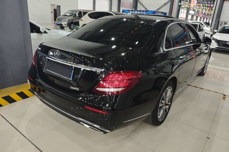 Used Mercedes-Benz E-Class 2019 E 260 L
