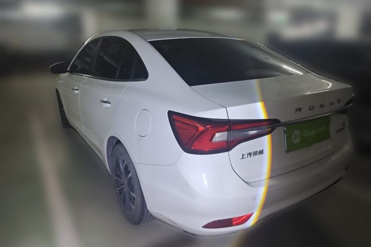 Used Roewe i5 2020 1.5L Automatic 4G Connect Luxury Flagship Edition
