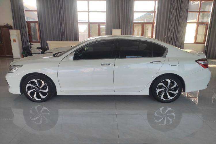 Used Honda Accord 2016 2.4L Prestige Edition
