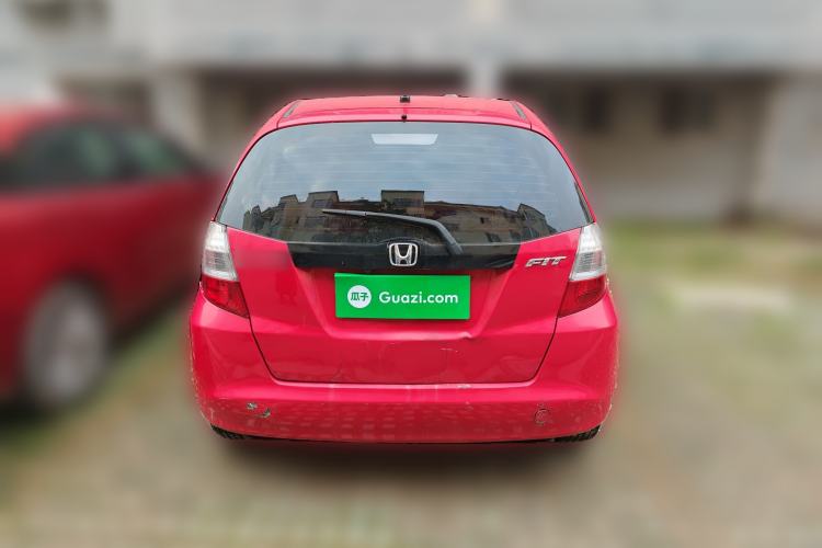 Used Honda Fit 2008 1.5L manual luxury version

