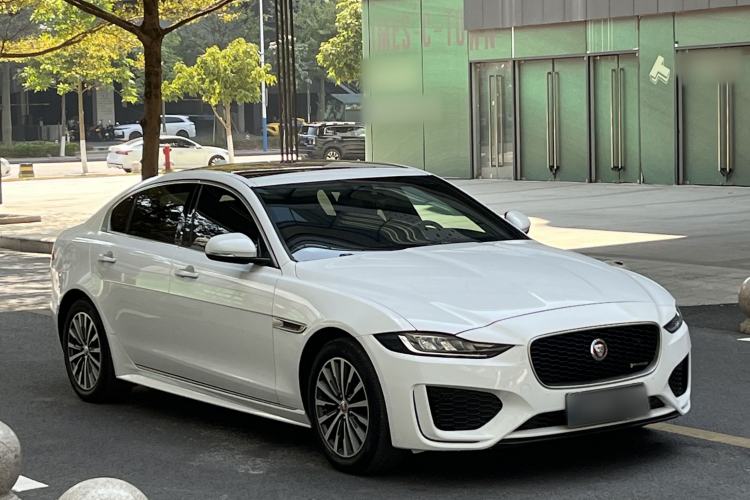 Used Jaguar XEL 2020 2.0T 200PS R-DYNAMIC Youth Sports Edition Exterior 4