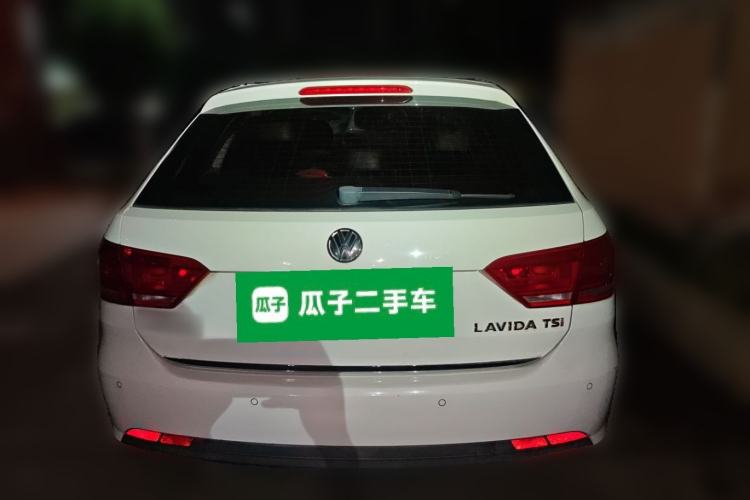 Used Volkswagen Gran Lavida 2013 1.4 TSI Automatic Comfort Model
