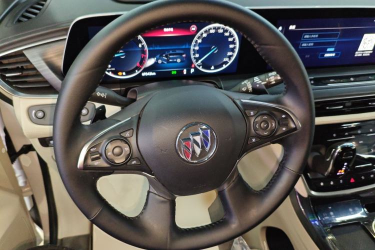 Used Buick GL8 2022 ES Landtrek 653T Comfort Edition Steering Wheel