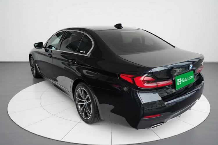 Used BMW 5 Series 2022 Second Facelift 525Li M Sport Package Exterior 2