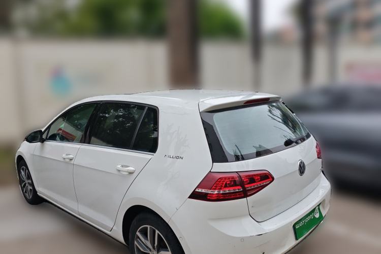 Used Volkswagen Golf 2017 230TSI Automatic Luxury Million-Vehicle Commemorative Edition
