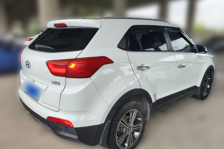 Used Hyundai ix25 2015 1.6L Automatic Two-Wheel Drive Smart GLS Trim Rear Right 45 Deg