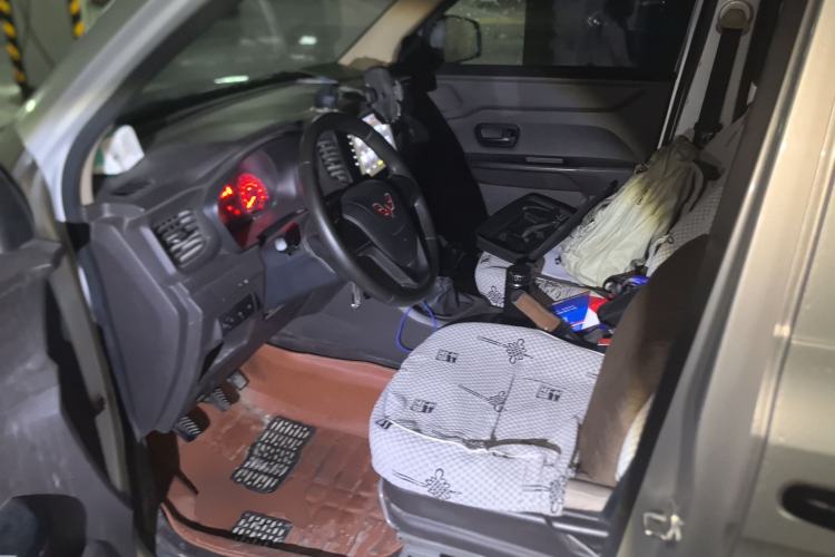 Used Wuling Hongguang V 2022 1.5L Jingqu Version Hydraulic Power Steering LAR
