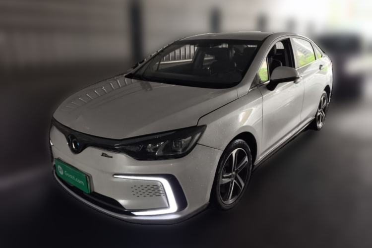 Used BAIC Beijing EU5 2018 R500 Smart Wind Edition