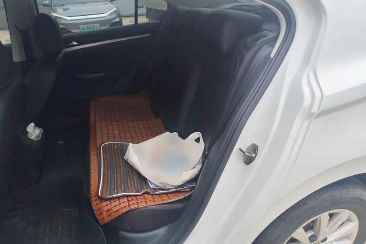 Used Volkswagen Bora 2020 1.5L Manual Fashion Edition
