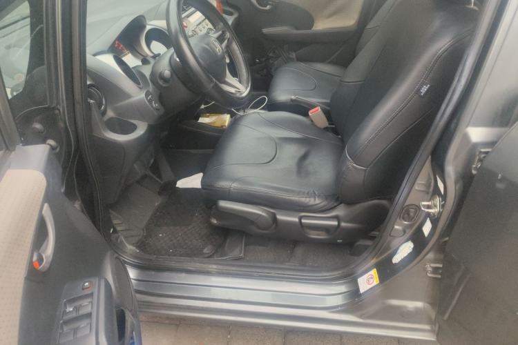 Used Honda Fit 2008 1.5L automatic luxury edition