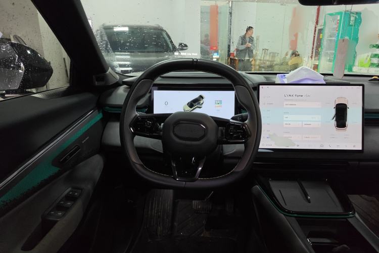 Used Lynk & Co 08 EM-P 2023 120km Long-Range Pro Steering Wheel