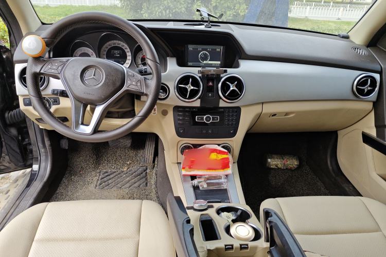 Used Mercedes-Benz GLK-Class 2013 GLK 300 4MATIC Dynamic Sunroof Model
