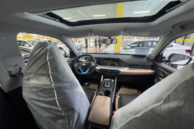 Used Geely Auto Haoyue PRO 2024 1.5T DCT Ultimate Edition Interior 1