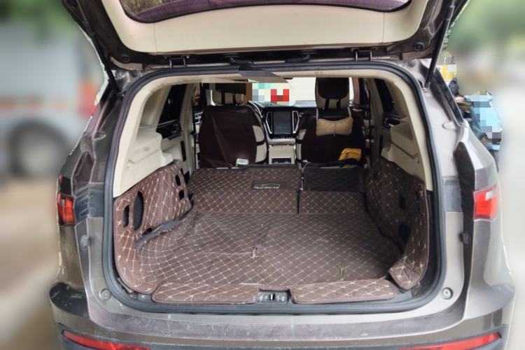 Used Zotye T700 2017 1.8T Dual-Clutch Luxury Model