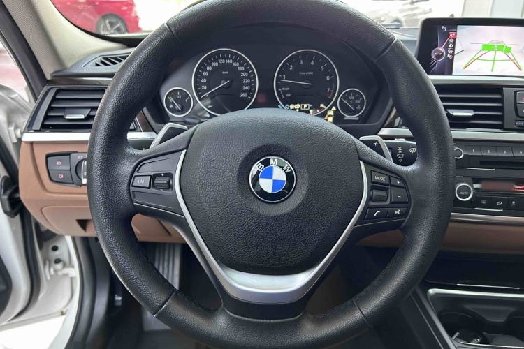 Used BMW 3 Series 2015 320Li Luxury Design Package Steering Wheel