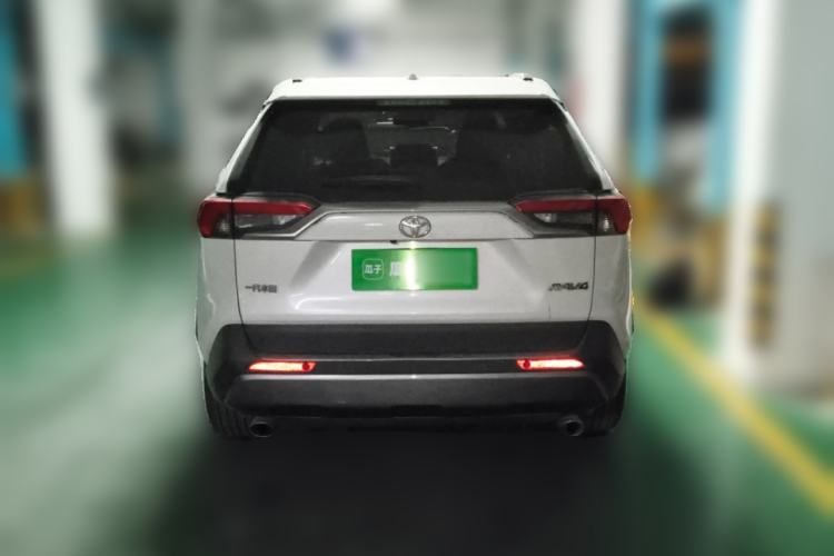 Used Toyota RAV4 2020 2.0L CVT Two-Wheel Drive Prestige Edition Rear