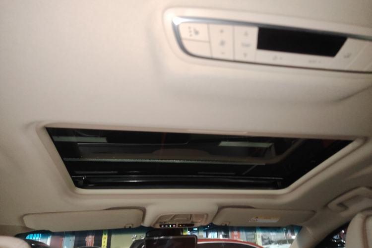 Used Buick GL8 2023 ES Lu Zun Deluxe Model
