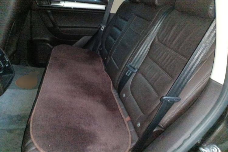 Used Volkswagen Touareg 2016 3.0 TSI Standard Version Left Rear Seat