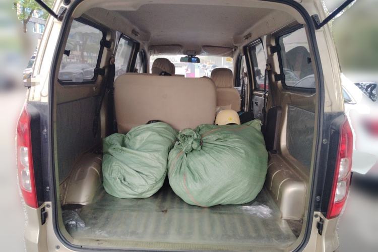 Used Wuling Hongguang V 2019 1.5L Jingqu Version China VI LAR
