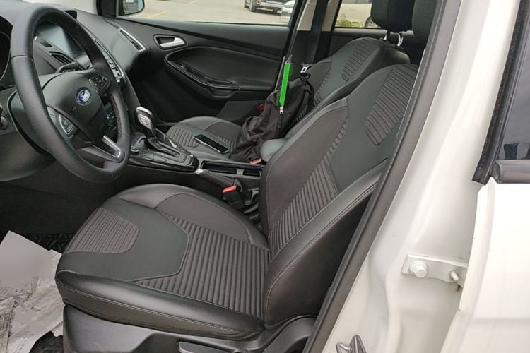 Used Ford Focus 2018 Sedan Classic EcoBoost 125 Automatic Supercharged Style SmartDrive Edition
