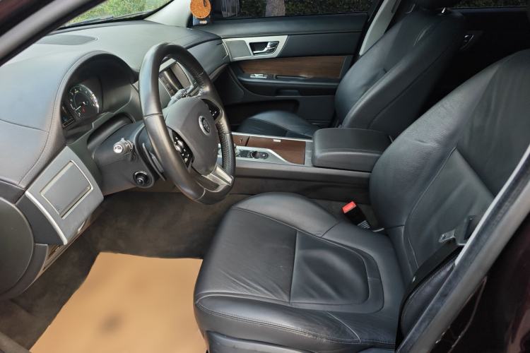 Used Jaguar XF 2013 XF 3.0 SC Prestige Edition