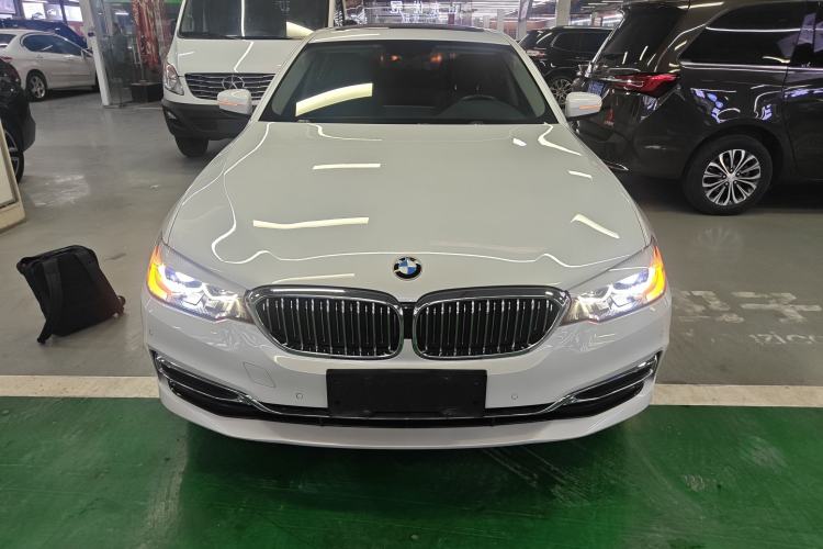 Used BMW 5 Series 2019 525Li Luxury Package
