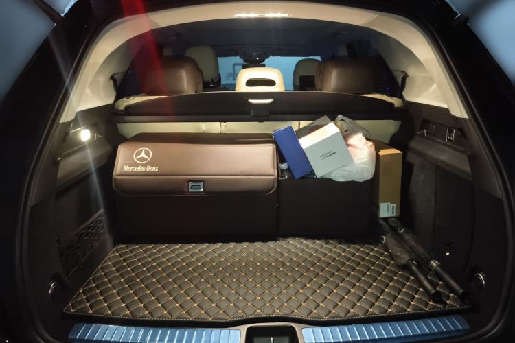 Used Mercedes-Benz GLE 2023 GLE 350 4MATIC Stylish Model Trunk