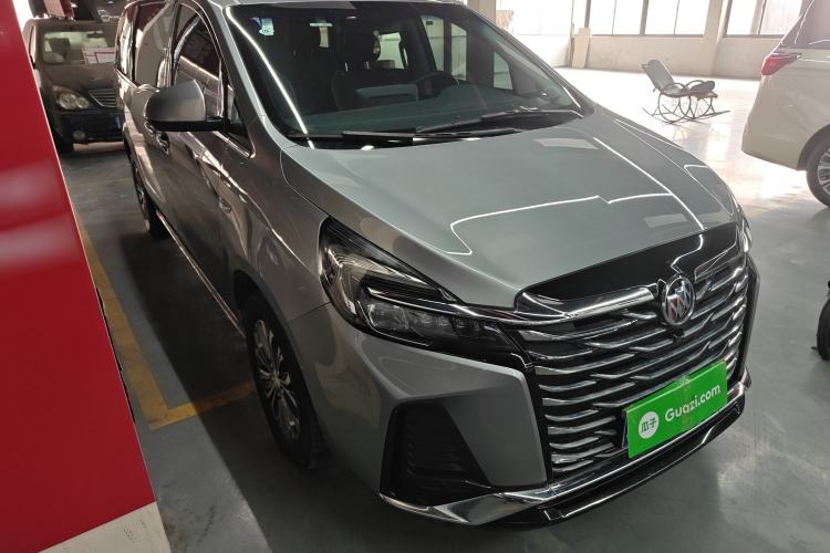 Used Buick GL8 2023 Land Executive Class 652T Luxury Model
