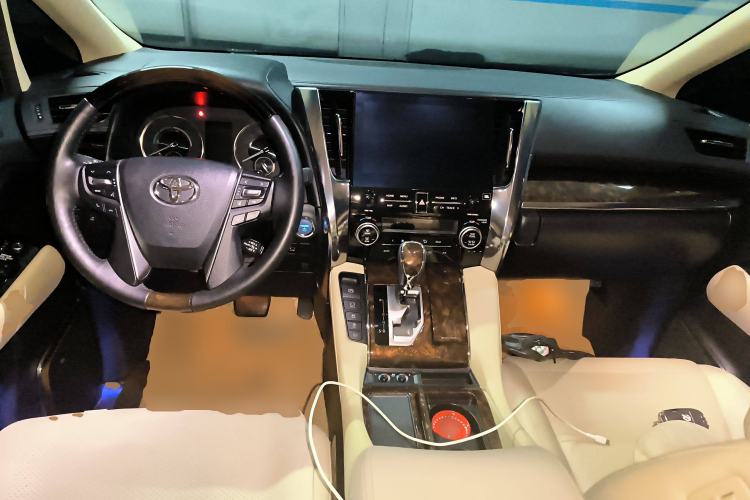 Used Toyota Alphard 2021 Dual-Engine 2.5L Luxury Edition