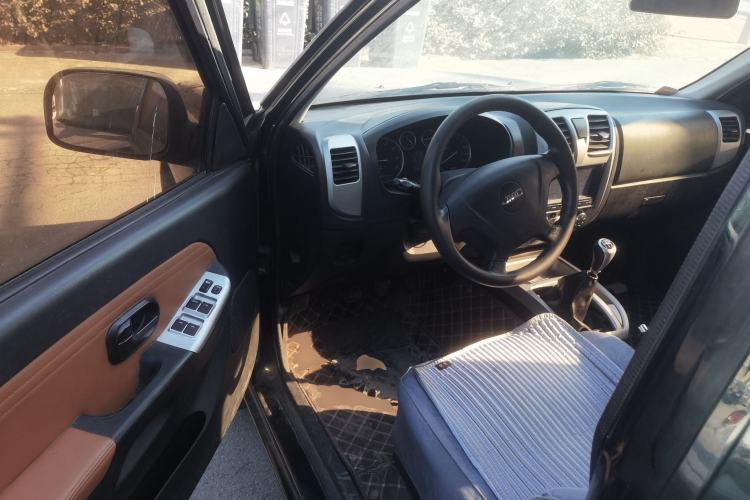 Used JMC Baodian 2018 2.9T New Value-Packed Two-Wheel-Drive Diesel Comfort Version with Standard Cargo Bed – JX4D30B5L