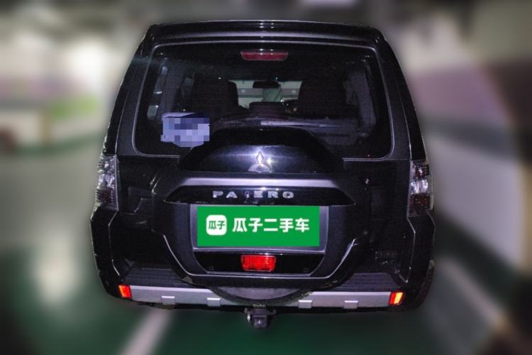 Used Mitsubishi Pajero 