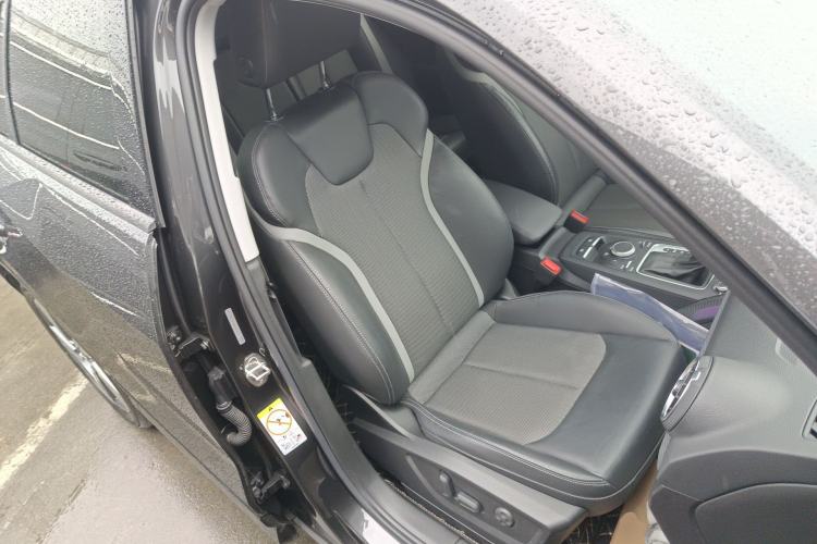 Used Audi Q2L 2021 35 TFSI Fashion Dynamic Model
