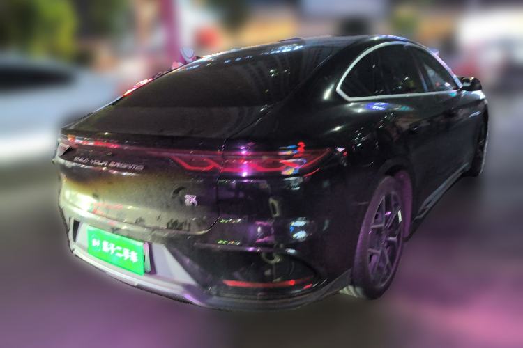 Used BYD Han 2024 EV Glory Edition 605KM Front-Wheel-Drive Premium Model
