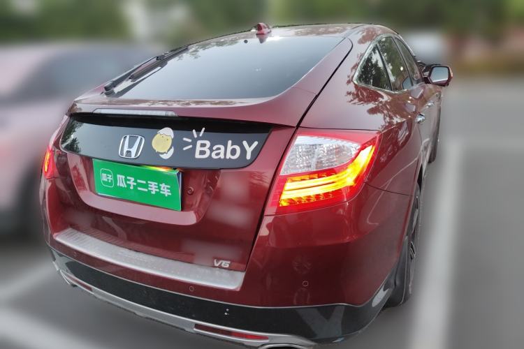 Used Honda Crosstour 2014 2.4L Luxury Edition
