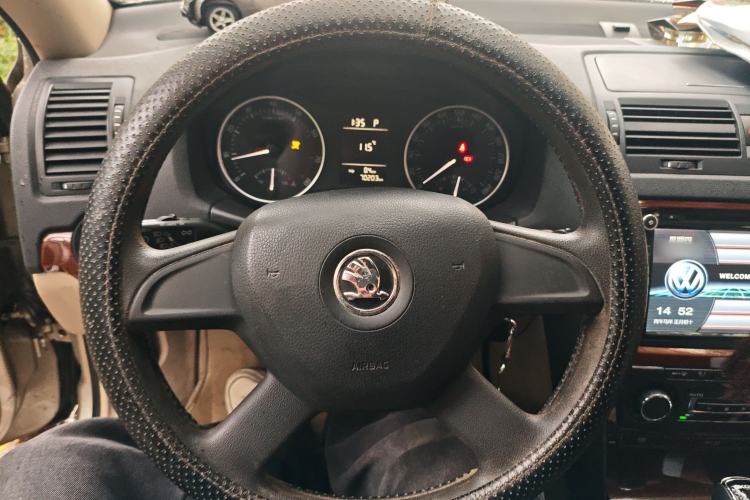 Used Skoda Octavia 2013 1.6L Automatic Yijun Edition