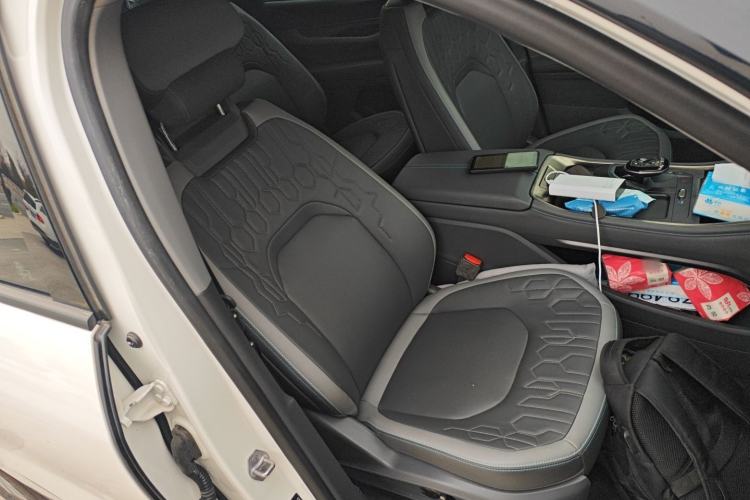 Used Ford Edge 2023 Ford Explorer L 2.0T EcoBoost E-Hybrid Two-Wheel Drive 7-Seater Luxury Model