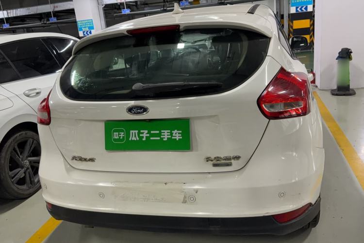 Used Ford Focus 2018 Two-Door Classic EcoBoost 125 Manual - Supercharged Style SmartDrive Edition
